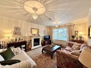 Photo 6- click for photo gallery